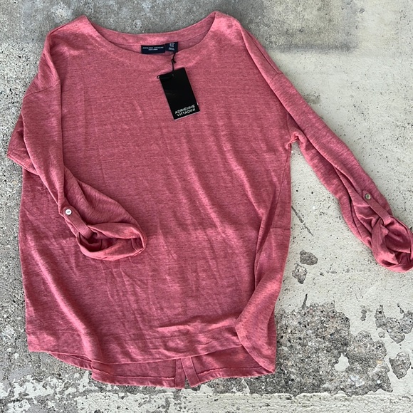 Adrienne Vittadini Tops - Brand new Adrienne Vittadini linen blouse